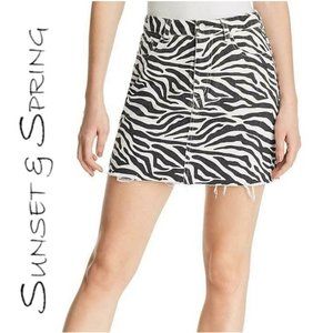 SUNSET & SPRING Zebra 5 Pocket Denim Mini Skirt